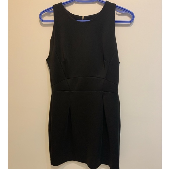 ❌sold❌ dynamite dress size medium - Picture 4 of 4